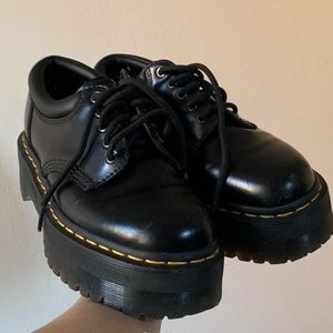 Dr.Martens 8053 LEATHER PLATFORM CASUAL SHOES